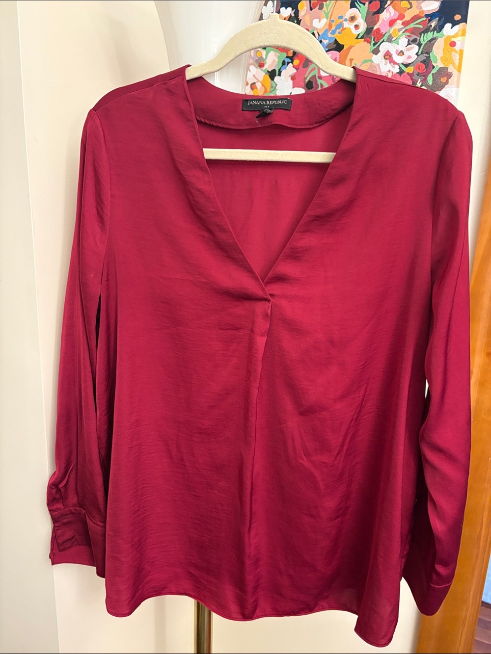 Banana Republic Women's V-Neck Satin Blouse - Wine